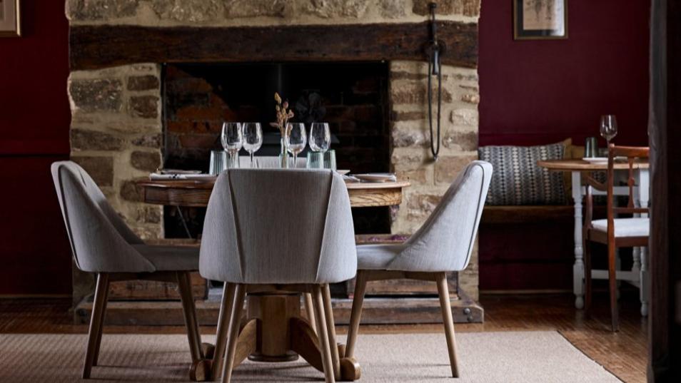 the-barrington-boar-top-50-gastropubs