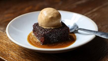 How to make: Sticky Toffee Pudding